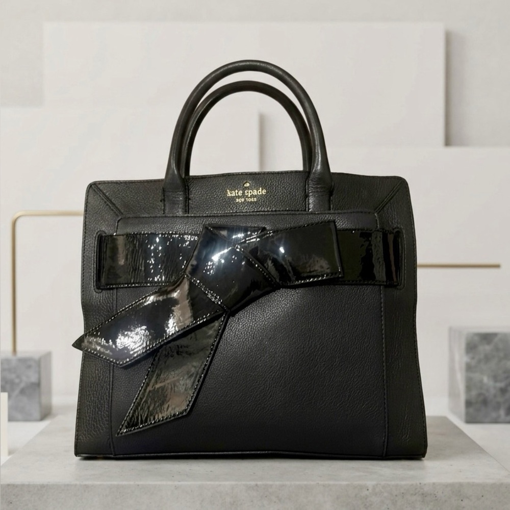 Kate Spade New York  Black Pebble Leather Beau Satchel with Patent Bow bag- NWOT